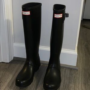 Women’s Hunter rain boots